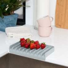 Load image into Gallery viewer, Self Draining Sponge Holder| Draining Mat -Large