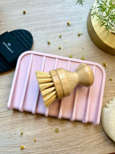 Load image into Gallery viewer, Soap Holder | Self Draining Sponge Holder - Medium
